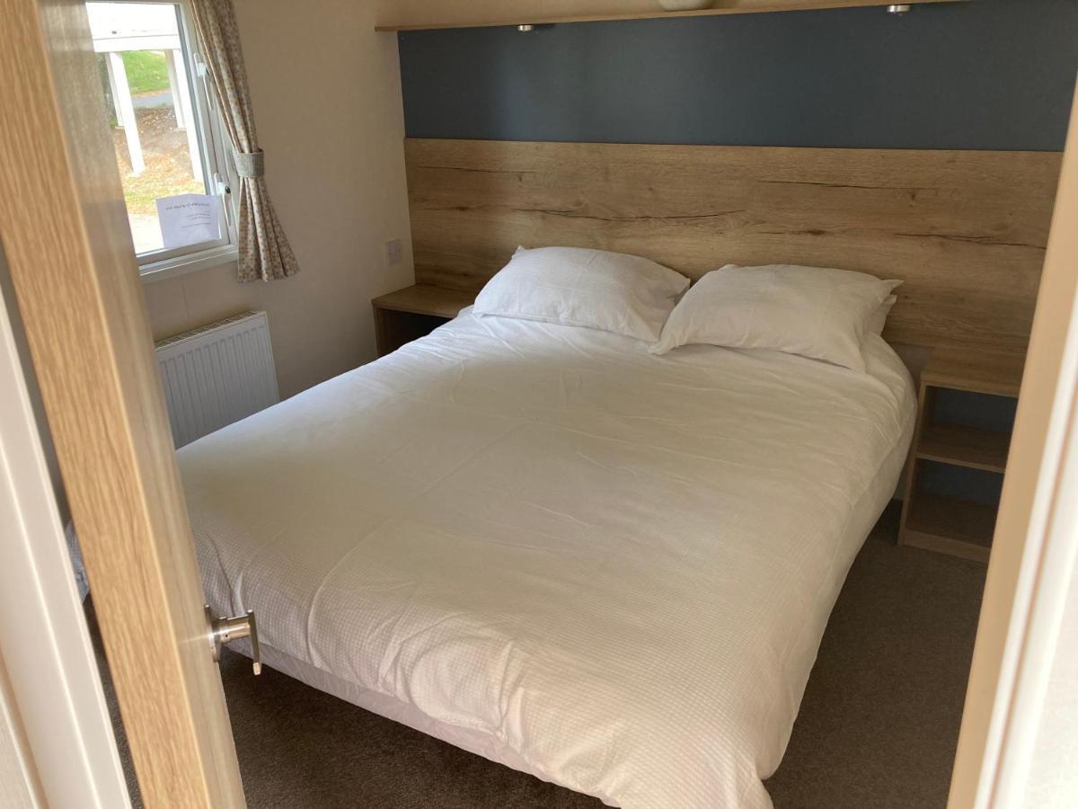46 Pine Ridge Hotel Poole Luaran gambar