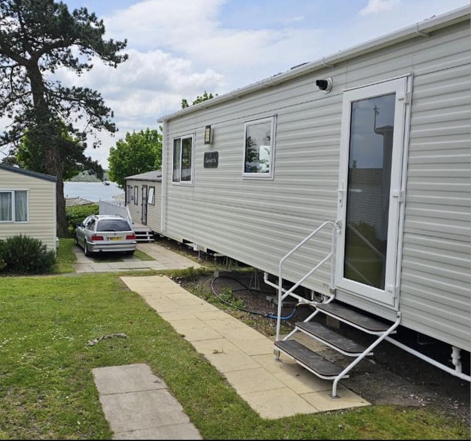 46 Pine Ridge Hotel Poole Luaran gambar
